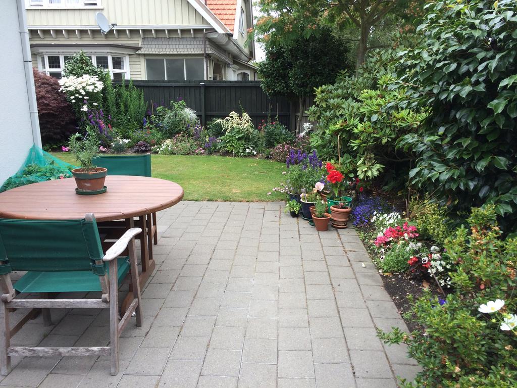 כרייסטצ'רץ' Garden Bed And Breakfast מראה חיצוני תמונה